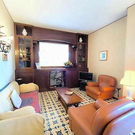Pettirosso Apartment Стреза Екстериор снимка