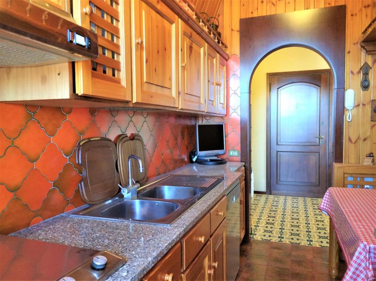 Pettirosso Apartment Стреза Екстериор снимка