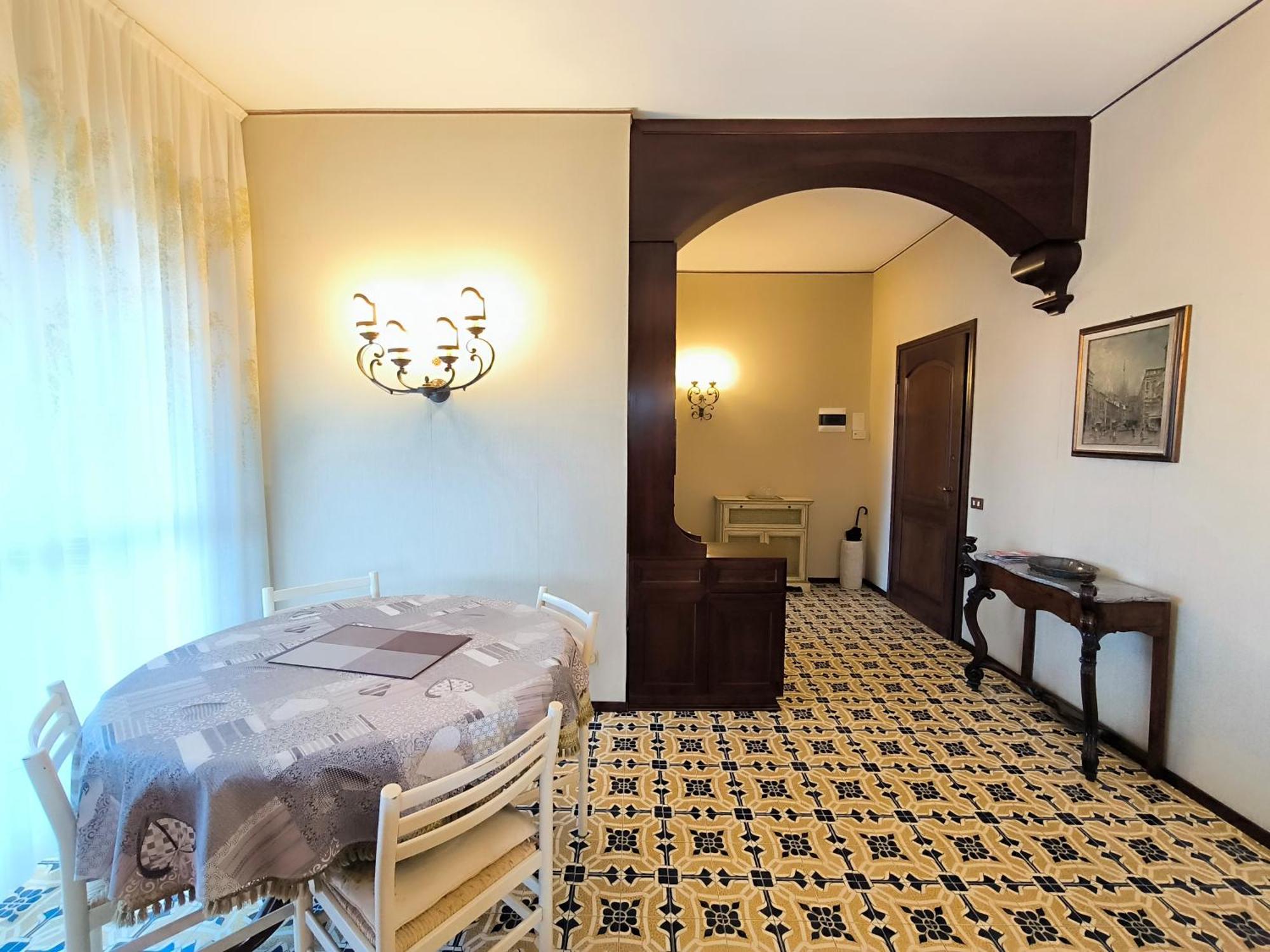 Pettirosso Apartment Стреза Екстериор снимка